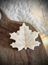 Charger l'image dans la galerie, Fondant feuille d’érable blanche et doré / Parfums au choix