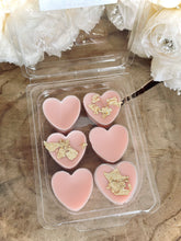 Charger l'image dans la galerie, Fondants cœur et feuilles or / Parfum Bois de rose