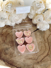 Charger l'image dans la galerie, Fondants cœur et feuilles or / Parfum Bois de rose