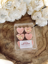 Charger l'image dans la galerie, Fondants cœur et feuilles or / Parfum Bois de rose