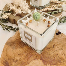 Charger l'image dans la galerie, Bougie Florale / Parfum Fève de Tonka