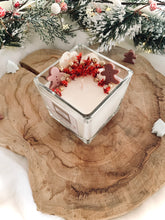 Charger l'image dans la galerie, Bougie florale Noël🎄 / Parfum Thé au pain d’épices