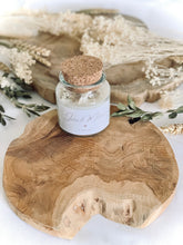 Charger l'image dans la galerie, Pré-commande de Bougies Florales parfumées avec couvercle en liège - grand format - Lot de 50 - Personnalisable
