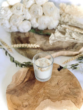 Charger l'image dans la galerie, Pré-commande de Bougies Florales parfumées avec couvercle en liège - petit format - Lot de 10 - Personnalisable