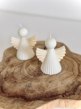 Charger l&#39;image dans la galerie, Bougie Ange - Parfum orchidée
